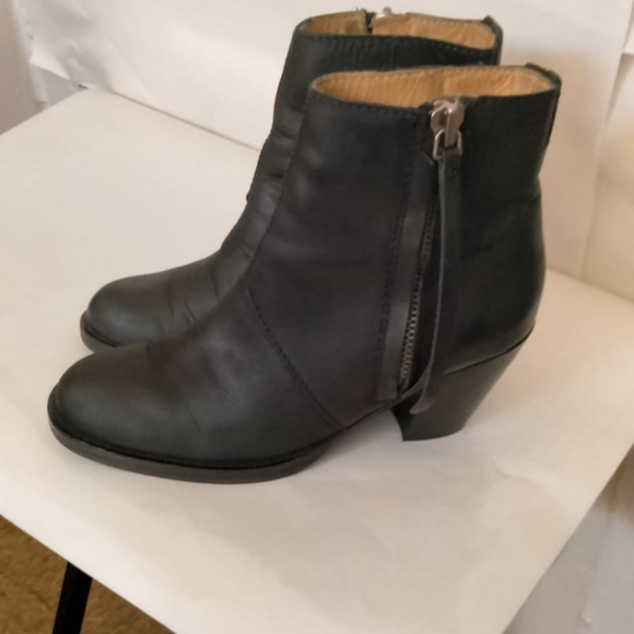 Acne  Pistol black leather moto  ankle boots size 37/7 - Picture 1 of 15